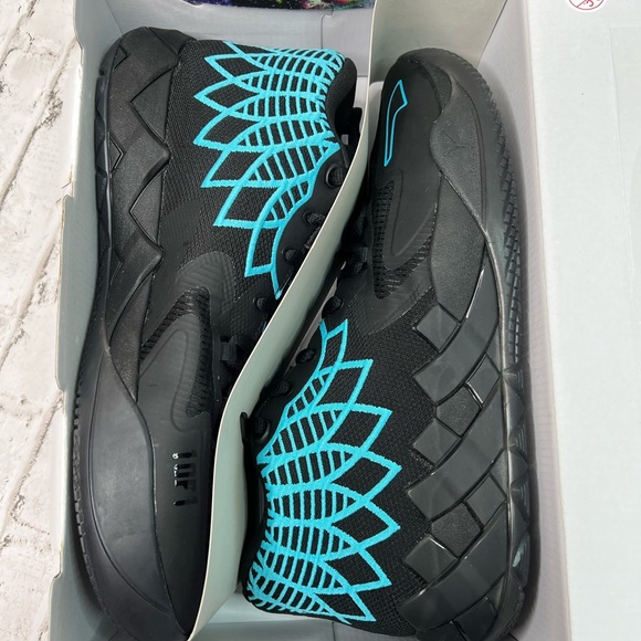 Melo Ball MB.01 Buzz City Mens 11.5 New in Box - Picture 10 of 11